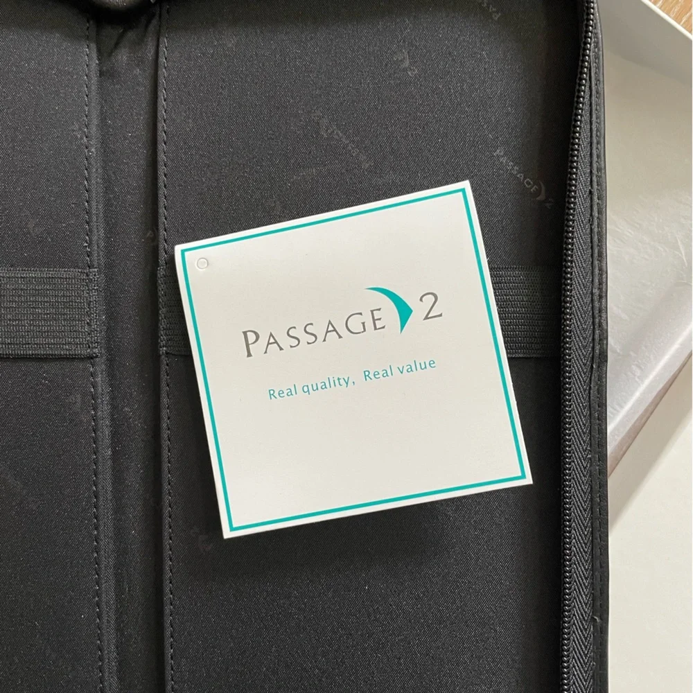 NWT Passage2 leather tie travel case - Picture 2 of 5